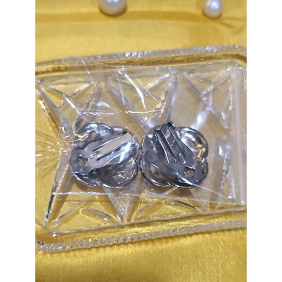 VINTAGE BLUE CELTIC IRISH KNOTS LARGE CLIP ON EARRINGS - Picture 6 of 8